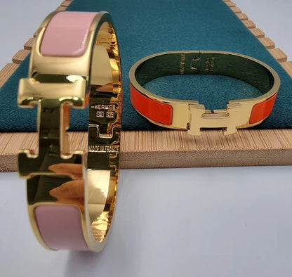 Luxury H Enamel Bracelet